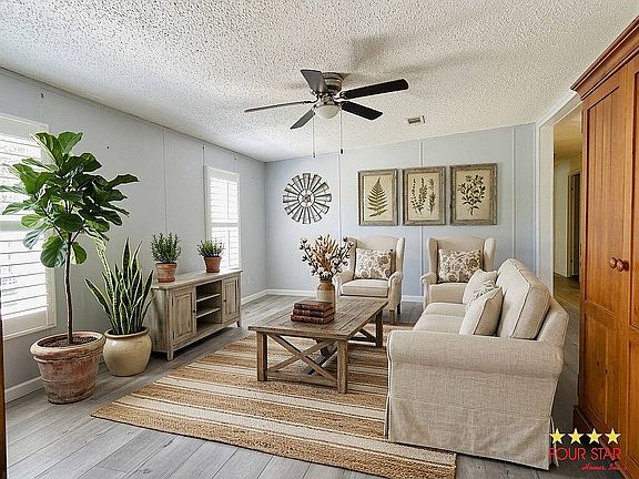 4th image of 28944 Hubbard St Lot 5