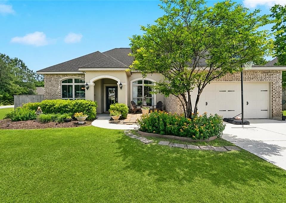 1st image of 28591 Water Oak Loop