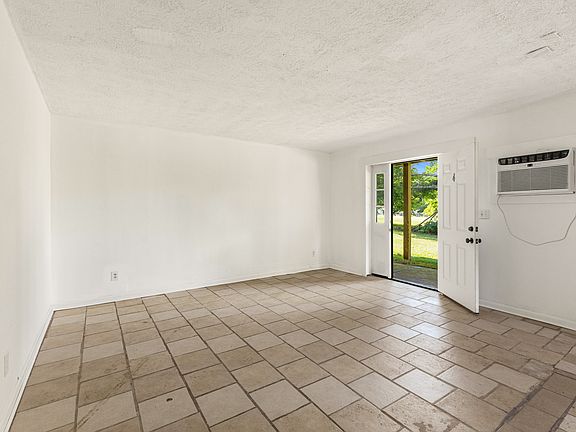 5th image of 120 Kram Ct #4