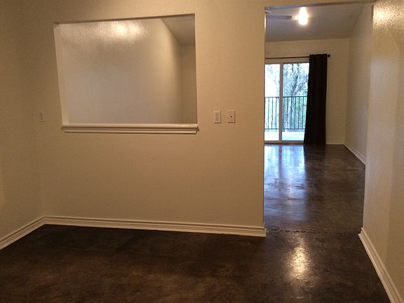 4th image of 478 Shady Bluff Dr #478