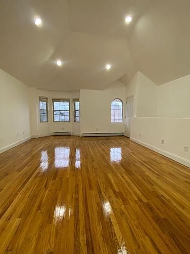 1st image of 3167 Wissman Ave #2