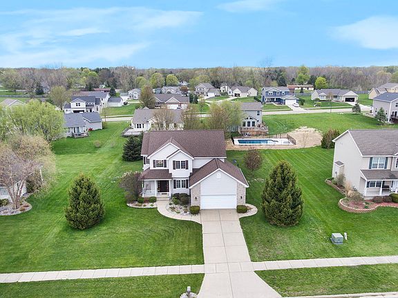 2nd image of 3379 E Daryls Way