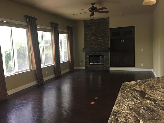 2nd image of 2016 Bailey Cir
