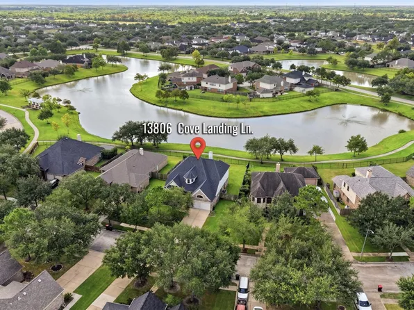 13806 Cove Landing Ln, Rosharon, TX 77583