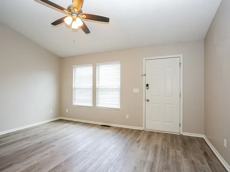 1512 Berkhard Dr — Photo 6