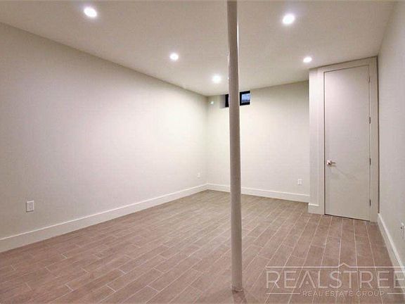 5th image of 358 Kosciusko St #1C