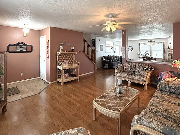 5th image of 8802 Browns Valley Ln