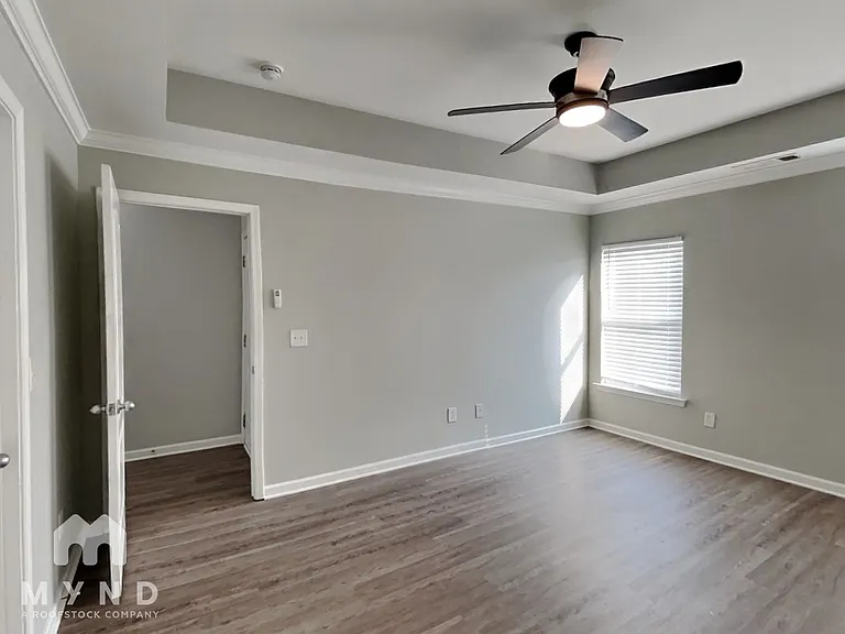 4627 Rosser Loop Dr — Photo 12