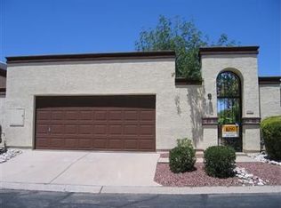 8895 N Carolanne Dr, Tucson, AZ 85742