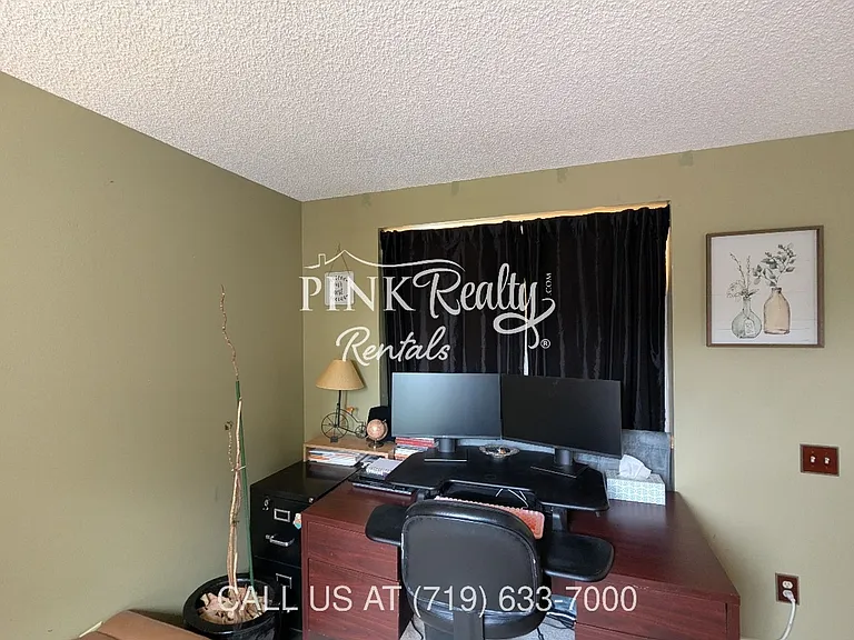 8560 Avens Cir — Photo 3