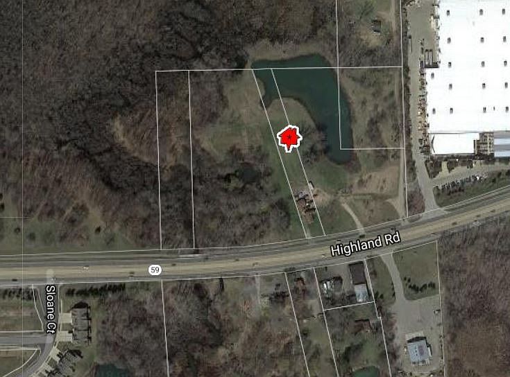 2nd image of 8680 Highland Rd