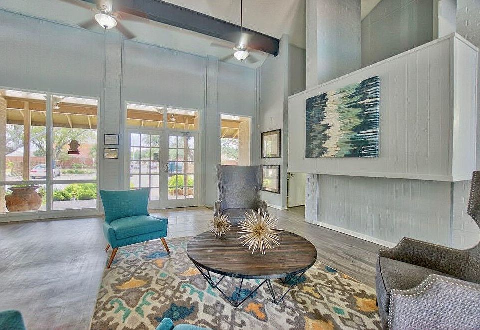 1st image of 1370 Rigsbee Dr #8D