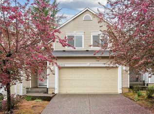38800 Cascadia Village Dr, Sandy, OR 97055