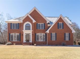 190 Red Hawk Trl, Johns Creek, GA 30022