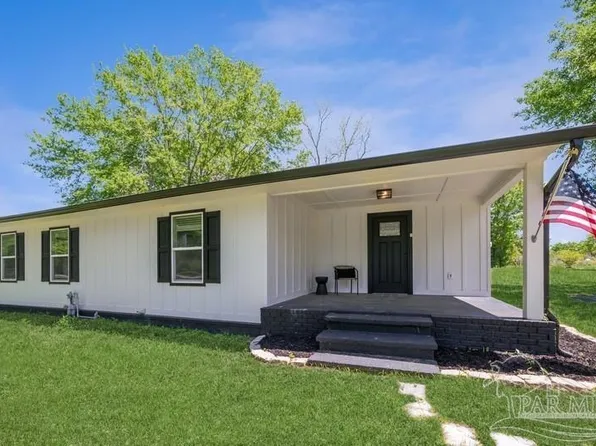 2910 Pine Forest Rd, Cantonment, FL 32533