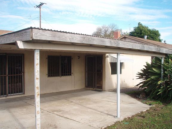 2nd image of 7995 Lake Andrita Ave