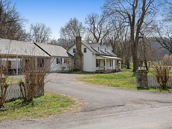 2nd image of 420 Beechwood Rd