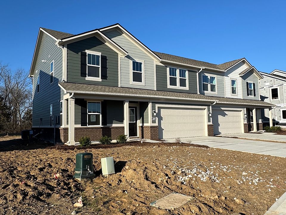 1st image of 2947 Woods Edge Dr