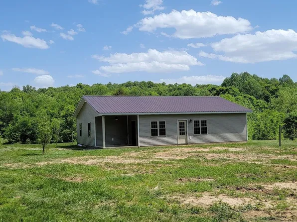 8002 Progress School Rd, Shoals, IN 47581