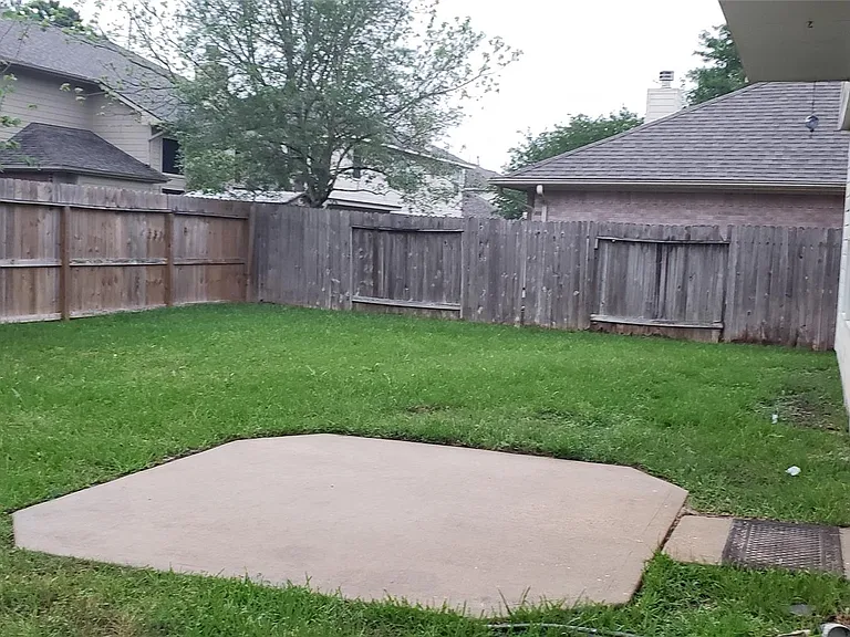 3839 Landon Park Dr — Photo 22