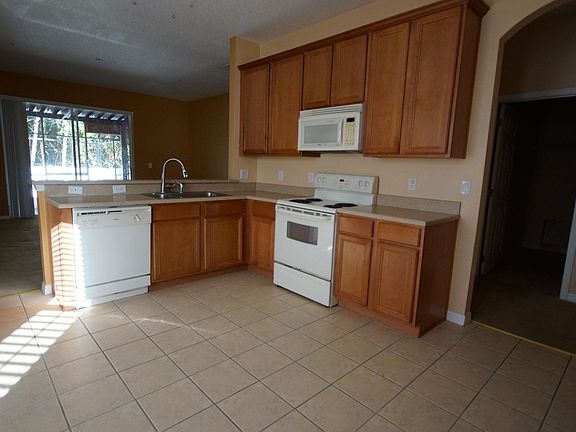 5th image of 10411 Kristen Park Dr