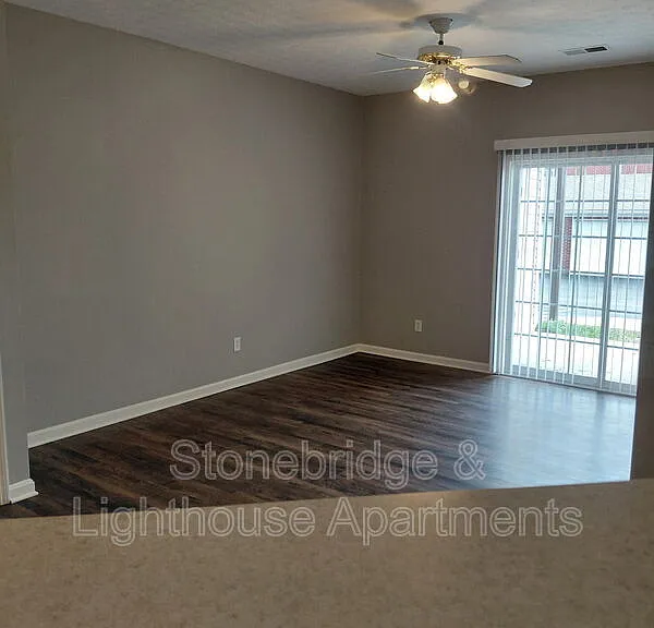 1101 Foghorn Dr #8-S — Photo 8