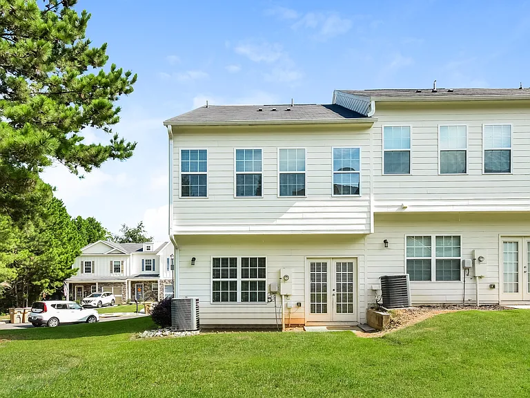 247 Riley Cir — Photo 16