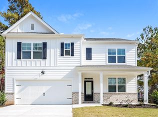 101 Shadow Glen Dr, Fairburn, GA 30213