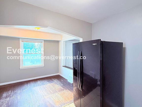 5th image of 8270 Trinity St