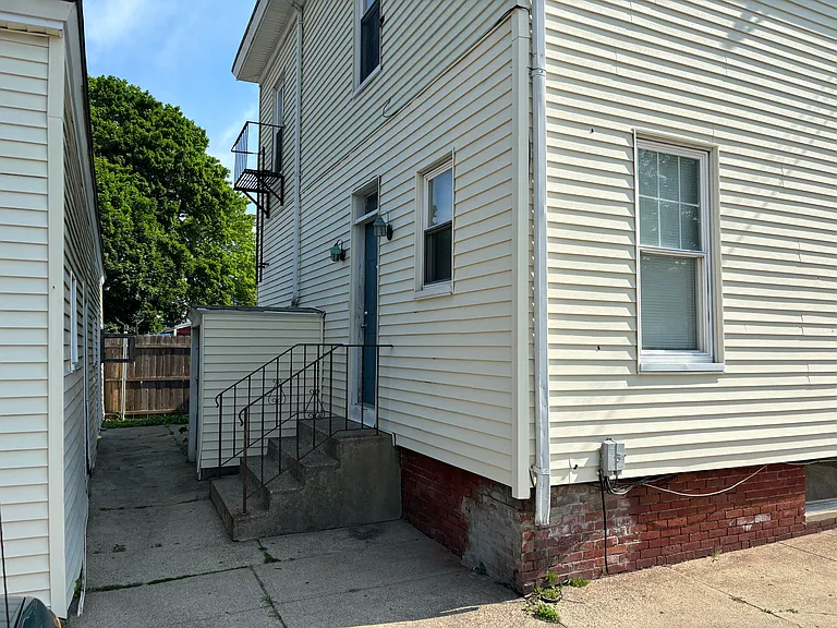 199 West Ave #1L — Photo 6