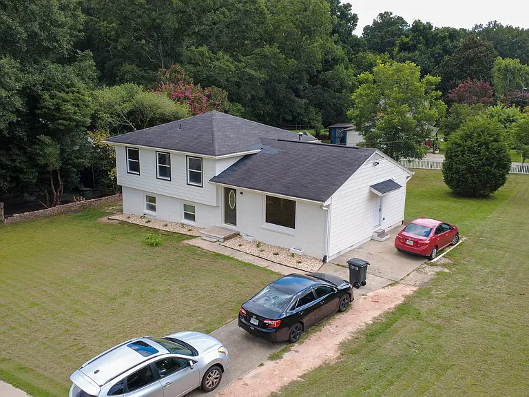 1295 Morrow Rd — Photo 37
