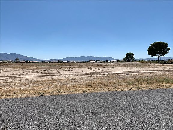 5th image of 2001 S Waterhole Canyon Ave