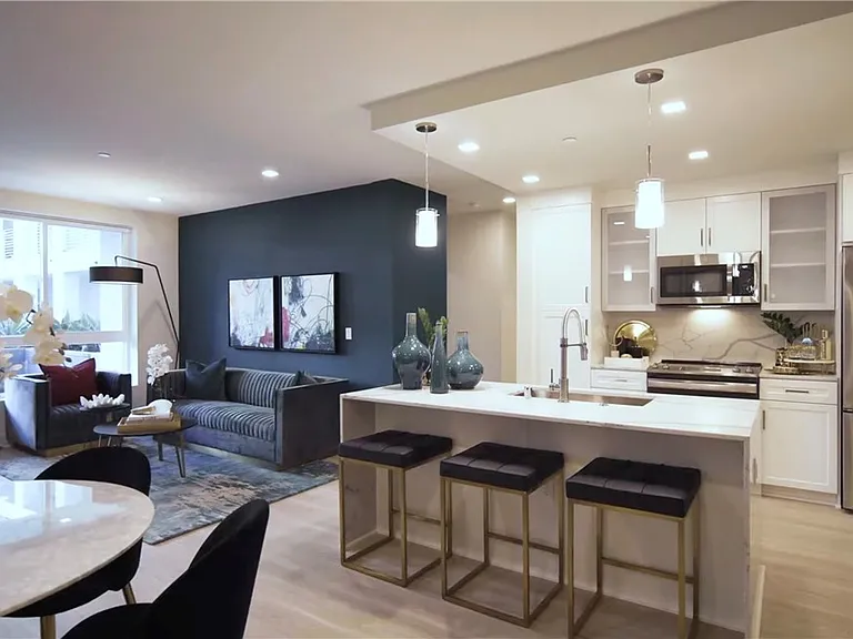 6235 Topanga Canyon Blvd #447 — Photo 26