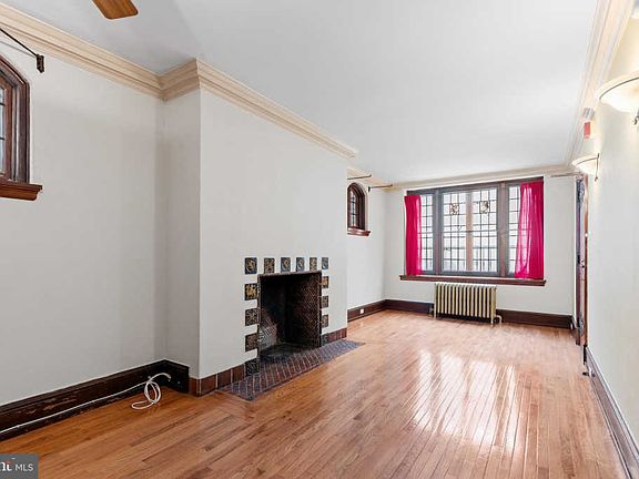 2nd image of 345 S Hicks St Floor 1