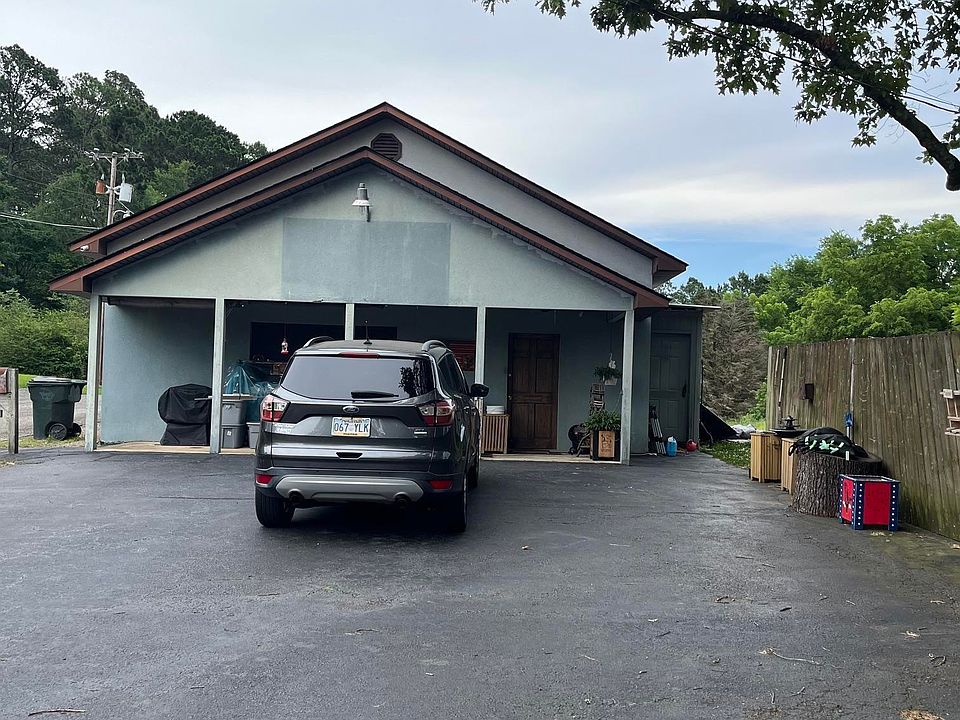 2nd image of 331 Adcock Rd