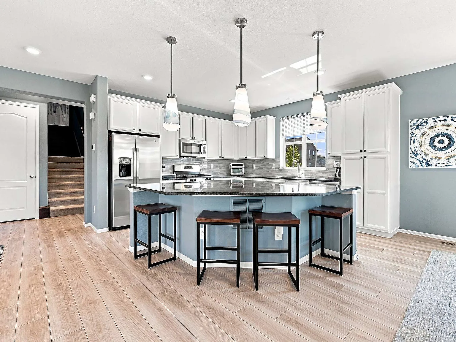 2 bed, 1.5 bath, 1500 sqft, $3,800 — Photo 4