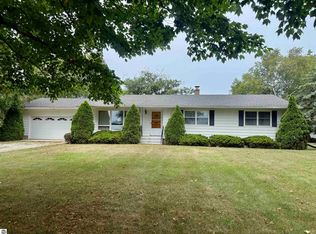 3509 E Saint Charles Rd, Ithaca, MI 48847