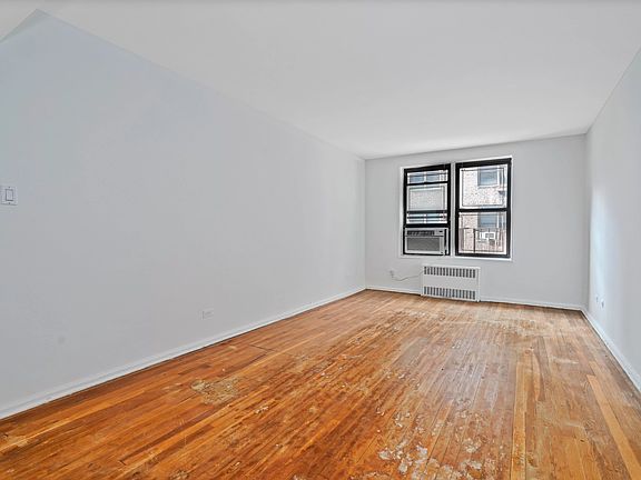 5th image of 83-15 98th St APT 3M
