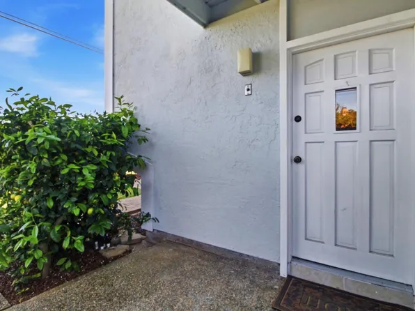 2044 Monroe Ave, Belmont, CA 94002