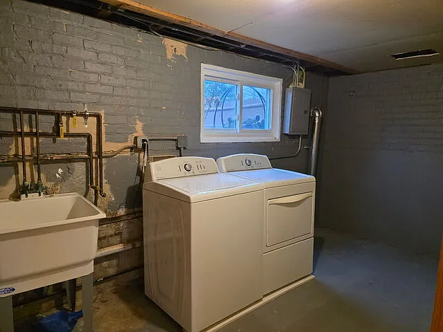 9407 Elm Ave — Photo 14