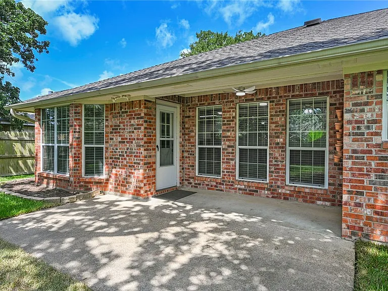 1407 Fincastle Loop — Photo 17