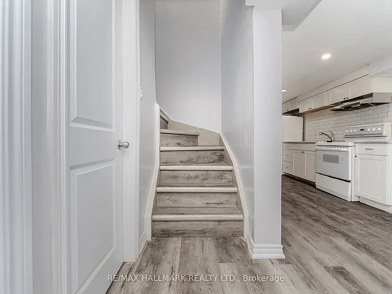88 Bernick Dr — Photo 4