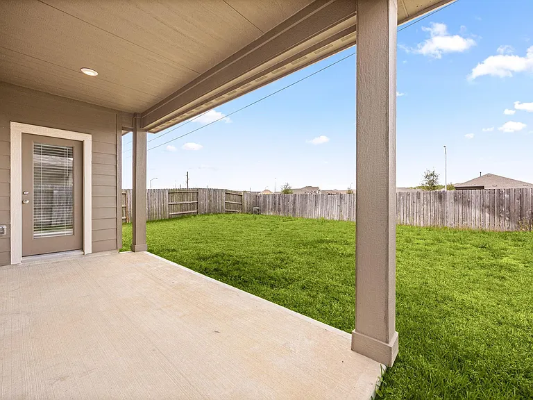 2226 Royal Ann Way — Photo 33