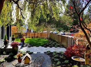 3002 21st Ave W, Seattle, WA 98199