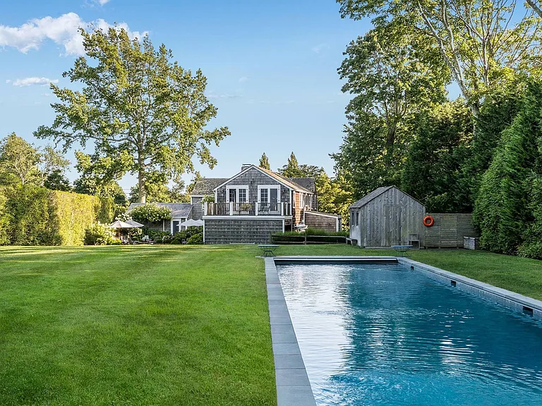 56 Sagaponack Rd — Photo 23