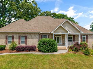 1697 Davis Ferry Rd, Loudon, TN 37774