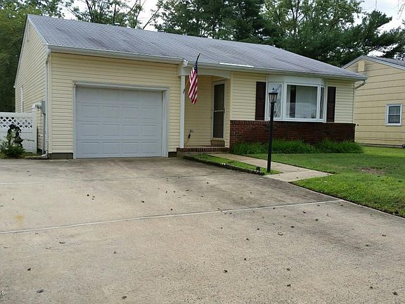 2nd image of 79 Brakenbury Dr