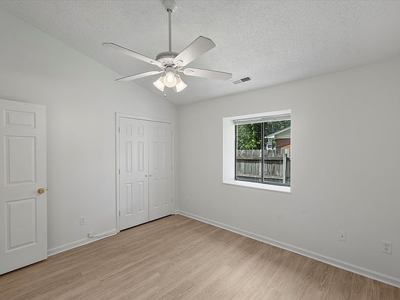 5th image of 4304 Tantilla Cir #C