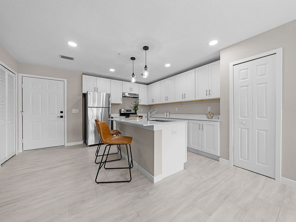 1st image of 1700 Forest Knoll Dr NE #1731-101