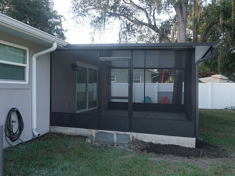 213 Foxwood Dr — Photo 15